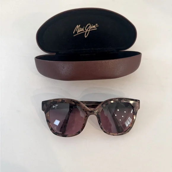 Maui Jim tortoise sunglasses - Picture 4 of 6